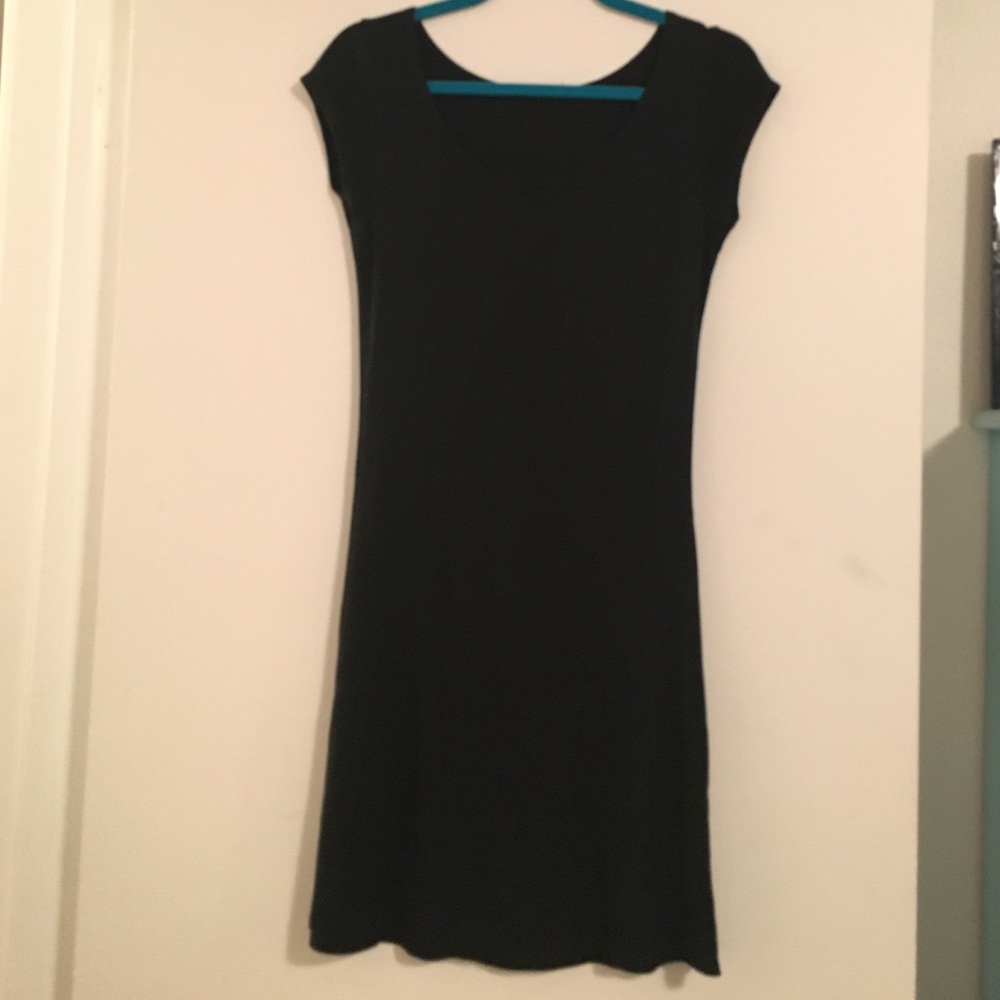 2/$30 Brandy Melville Classic Black Midi Dress